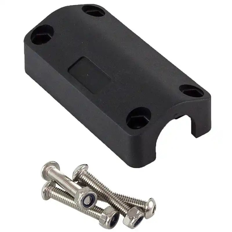 Commander Maintenant Dessous de base Seven Bass Plug & go rambarde