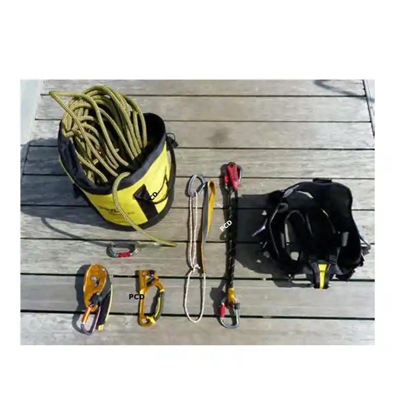 Pack Ascension Préparateur V4 Petzl Baudrier AVAO Taille M-XL Vente Directe